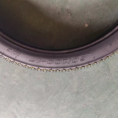CE Approved Tire Casing 60/100-17 The Ideal Choice for Motorcycle Repair and Replacemen