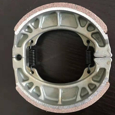 Directly Supply Chinese Spares Parts and Other Motorcycle Brake Shoe with Photo