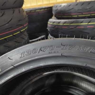 Natrual Rubber Raw Material Motorcycle Tires 130/70-17 Tire For Motorcycle 17