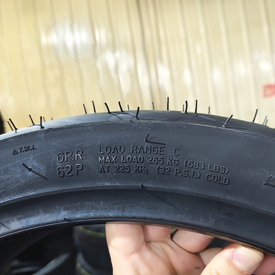 Natrual Rubber Raw Material Motorcycle Tires 130/70-17 Tire For Motorcycle 17