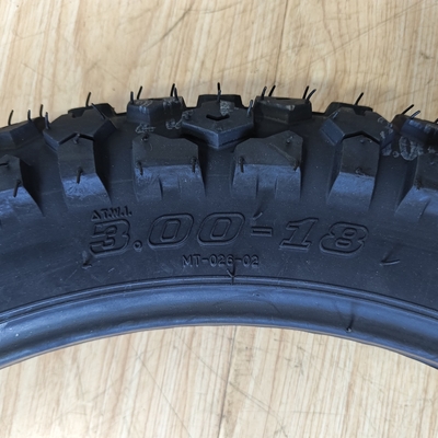 Qingdao Port Loading 3.00-18-18 Motorcycle Off-Road Tire with Nature Rubber Steel Nylon