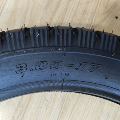 6PR/8PR Ply Rating 3.00-17 Wear-Resistant Tires for Customer Needs