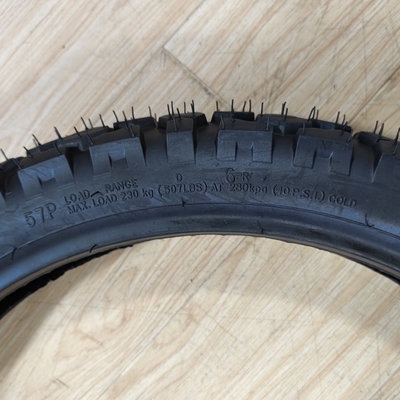 Raw Material Nature Rubber Steel Nylon Motorcycle Tubeless Tire 90/90-18 at Direct