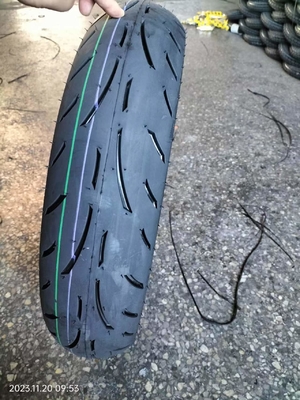 Motorcycle Tire and Tube High Rubber Content 30%-45% OEM Acceptable 120/70-17