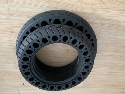 Deep Tread Pattern Design Solid Tire 3.00-10 for Europe Market