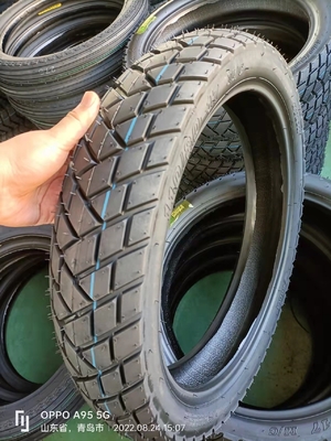 Acceptable OEM 90/90-18 Tyre with Bias Structure and from Super Factor
