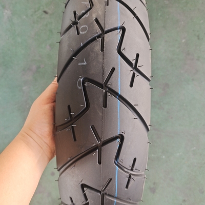 Durable 17 inch 3.00-17 2.75-17 Motorcycle Tubeless Tire for Stable and Smooth Riding