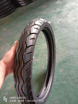 35% 45% Rueebr Content Motorcycle Wheels Tires for Motorcycle 90/90-18 at Qingdao Port