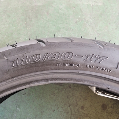 110/80-17 Motorcycle Tire from Taiwan with Natrual Rubber and 6pr/8pr Ply Rating