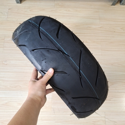 Tire Casing Motorcycle Tyre 180/55-17 190/55-17 for Loading Port in Qingdao