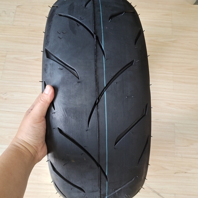 Tire Casing Motorcycle Tyre 180/55-17 190/55-17 for Loading Port in Qingdao