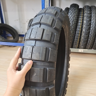 Nature Rubber Motorcycle Tyres 15070B18 for Optimal Performance