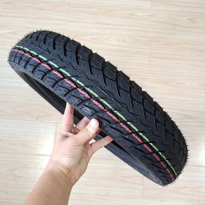 Improved Traction 1009017 Motorcycle Tyre with 35%-55% Rubber Content