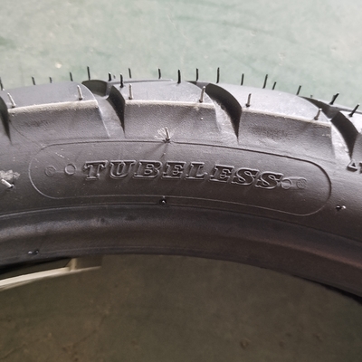 90/90-18 Redous Motorcycle Tire Tyre with 6pr/8pr Ply Rating and Long-lasting Casing