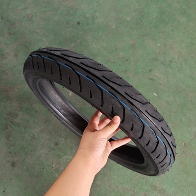 Black Natrual Rubber 90/90-17 Motorcycle Tyre for Long-lasting Performance
