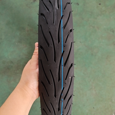 Black Motorcycle Tire / Llantas de Moto / Neumatico Moto with 35%-55% Rubber Content