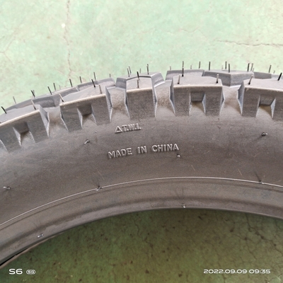 Black Motorcycle Tubeless Tire TT Tyre 3.50-18 from Qingdao Market