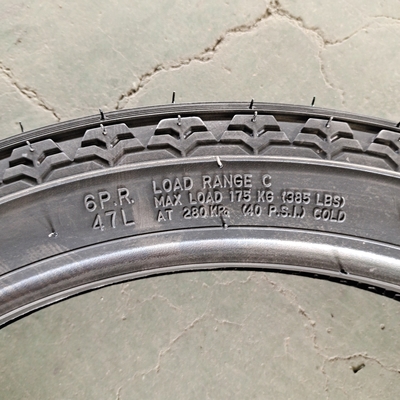 Sawtooth Vintage Motorcycle Tyre 2.75-17 with Nature Rubber Steel Nylon Material