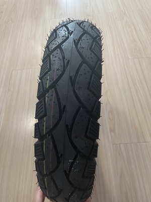 16 Inch Motorcycle Tires Deep Pattern Design for Long-Lasting Performance 3.2 KG
