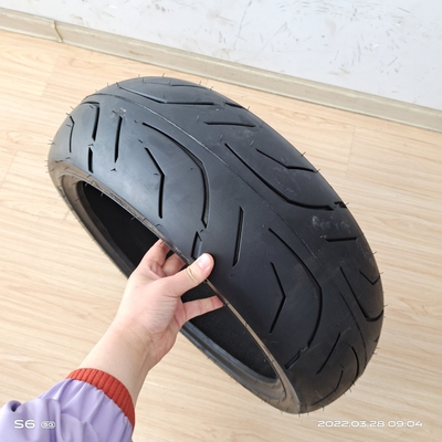 Experience Unmatched with 180/55/17 TL Motorcycle Tubeless Tire and 280kpa Air Pressure