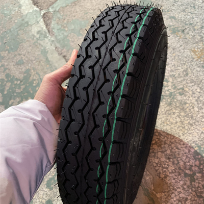 Replace/Repair Bajaj Three Wheels Pneu Qingdao Port Loading 4.00-8 Motorcycle Tire Tube