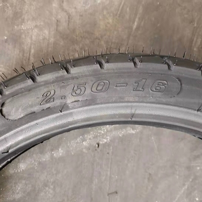 OEM Accepted Natrual Rubber Motorcycle Tyre/tire and Inner Tube 2.50-16 for Performance