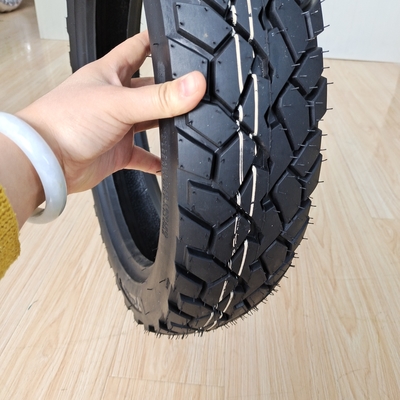 35%-55% Rubber Content Pneumatic Thickened Motorcycle Tire 110/90-16 for Performance