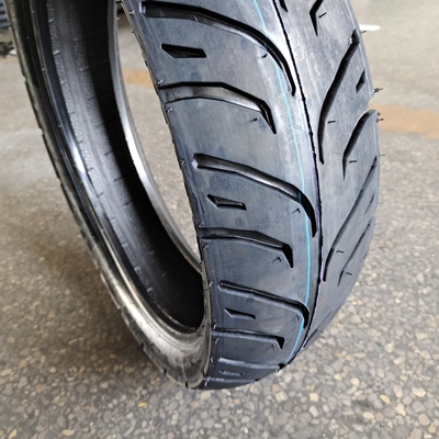 140/60-17 D Motorcycle Tires Made of Natrual Rubber and with 6pr/8pr Ply Rating