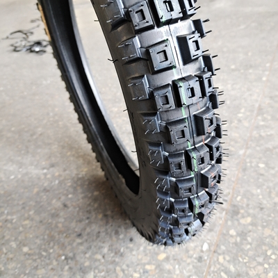 Supply Motorcycle Tire 3.00-17 with Nature Rubber Steel Nylon Raw Material