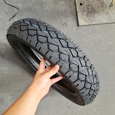 Motorcycle Tire Tyre 110/90-16 with Natrual Rubber Content 35%-55%