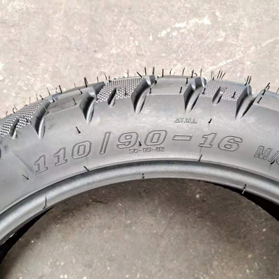 Qingdao Port Loading 110/90-16 Tubeless Motorcycle Tyre with 35%-55% Rubber Content