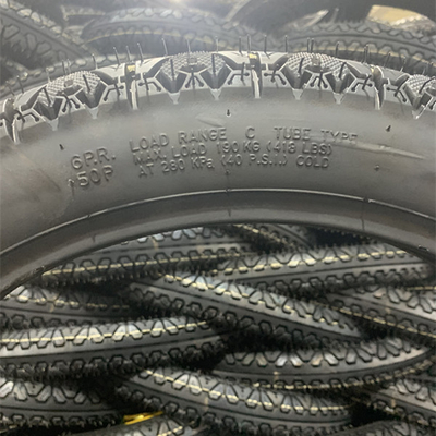 Motorcycle Wheels and Tires for 3.00-17 Loading Port Qingdao Port Tensile Strength 10.5