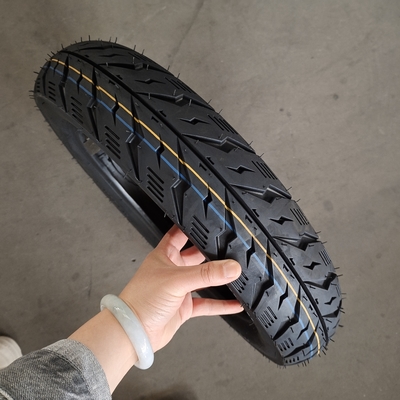 Top Tubeless Motorcycle Tire TL in Scooter Tyre 90/90-10 90/100-10 100/90-10 110/90-10