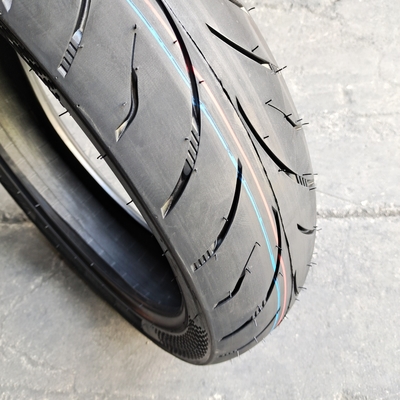 6pr/8pr Motorcycle Tubeless Tire 140/70-17 with OEM Acceptable and Ply Rating 6pr/8pr