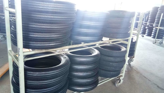 4.50-18 4.00-19 170/80-15 4.50-18 180/80-14 Motorcycle Tire for Motorcycle 4 PR Ply Rating