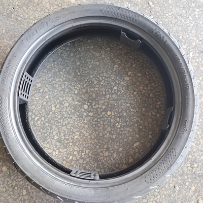 Middle East Market Must-Have 120/70-17 Motorcycle Tires with 35%-55% Rubber Content