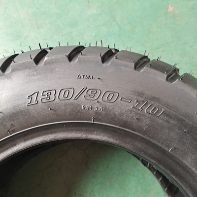 130/90-10 Natrual Rubber Motorcycle Tyre with OEM Acceptable and Great Performance