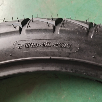 Tubeless Motorcycle Tire 3.00-18 35%-55% Rubber Content 6pr/8pr Ply Rating