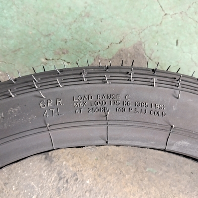 Motorcycle Tyres 2.75-17 with Loading Port in Qingdao Market