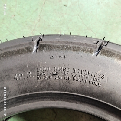 10 Inch Motorcycle Tire 110/90-10 6 Ply Rate with Black Rubber and 35%-55% Rubber Content