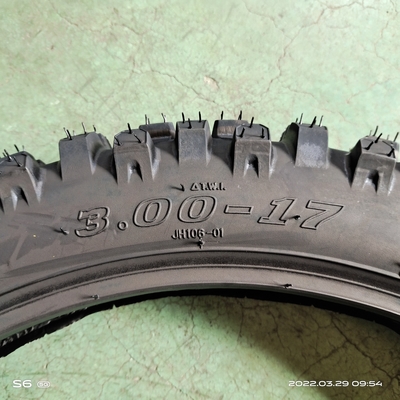 Supply Heavy Duty Tubeless Motorcycle Tires 3.00-17 City Tyres for Your Loading Port
