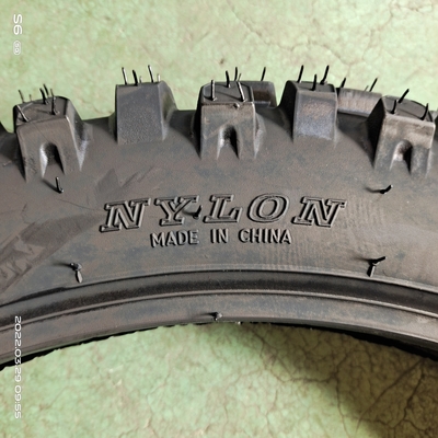 Supply Heavy Duty Tubeless Motorcycle Tires 3.00-17 City Tyres for Your Loading Port