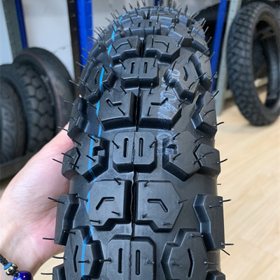 90/90/18 Motorcycle Tires with 10.5 Tensile Strength Delivery Within 25 Days