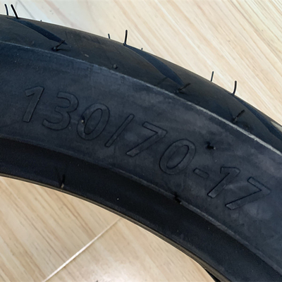 Deep Design Shinko Motorcycle Tire 130/70-17 for Deep Tread Design