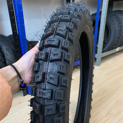 Produce 5000 pcs per day with Motorcycle Tire Retreading Machine 300-17