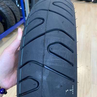 10.5 Tensile Strength Motorcycle Wheels Tires 110/80-17 for African Distributors