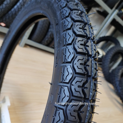 300-17 300-18 2.3/2.6KG Rubber Content 35%-55% Motorcycle Tire for South America Market