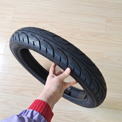 35%-55% Rubber Content 90/90-17 TL Motorcycle Tyre for ISO9001 Certification