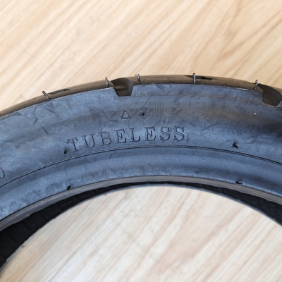 Motorcycle Tire Scooter Tire 130/60-13 Tubeless A Class with 35%-55% Rubber Content