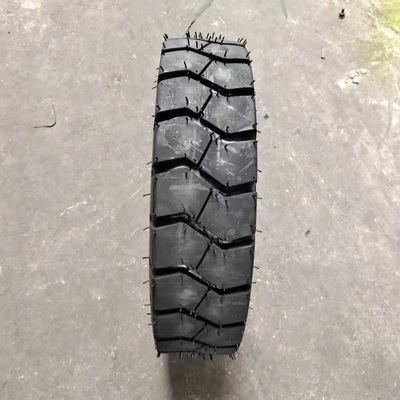 5.00-8 Motorcycle Tire with Raw Material Nature Rubber Steel Nylon